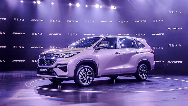 Maruti Suzuki Invicto Left Front Three Quarter Maruti Suzuki Invicto Left Front Three Quarter