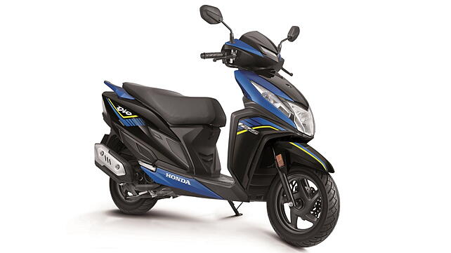 Honda Dio Right Side View