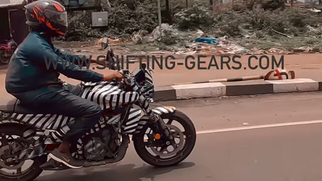  Husqvarna 401 spotted testing in India yet again!