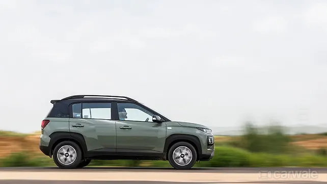 Hyundai Exter Right Side View