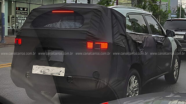 Hyundai Creta facelift spotted again; to get H-shaped tail lights?