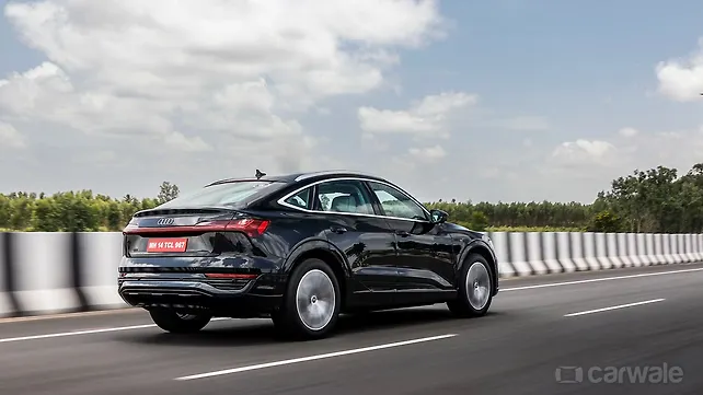 Audi Q8 e-tron Right Rear Three Quarter