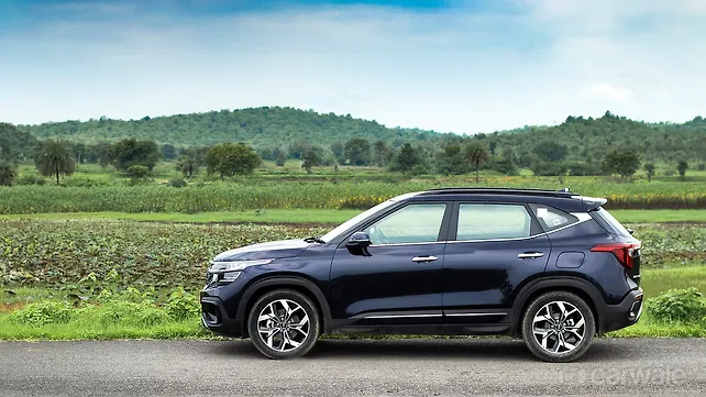 Kia Seltos [2023-2024] Left Side View