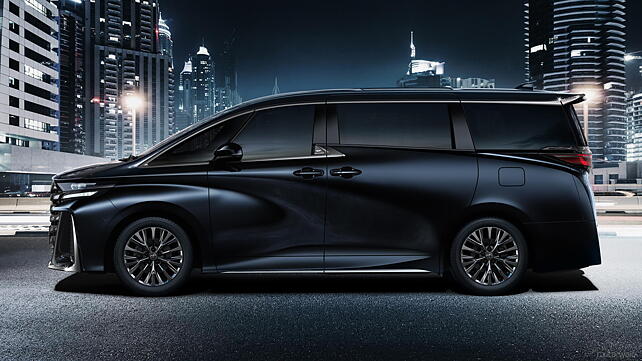 2023 Toyota Vellfire launched; prices in India start at Rs. 1.20 crore ...