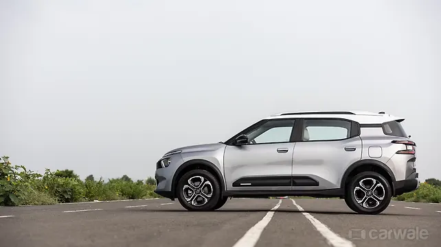 Citroen C3 Aircross [2023-2024] Left Side View