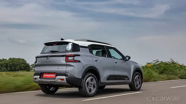 Citroen C3 Aircross [2023-2024] Right Rear Three Quarter