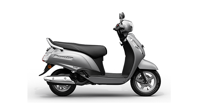 Suzuki Access 125 Right Side View