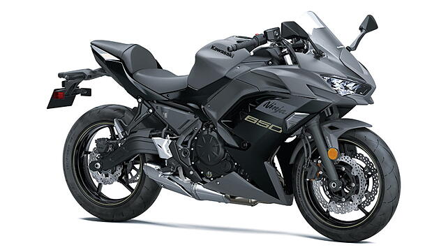 Kawasaki Ninja 650 Right Side View