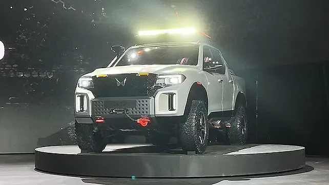 Mahindra Scorpio-N pick up Left Front Three Quarter