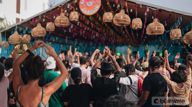 Yezdi Adventure Right Side View