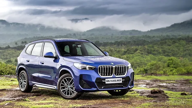 BMW X1 Right Front Three Quarter