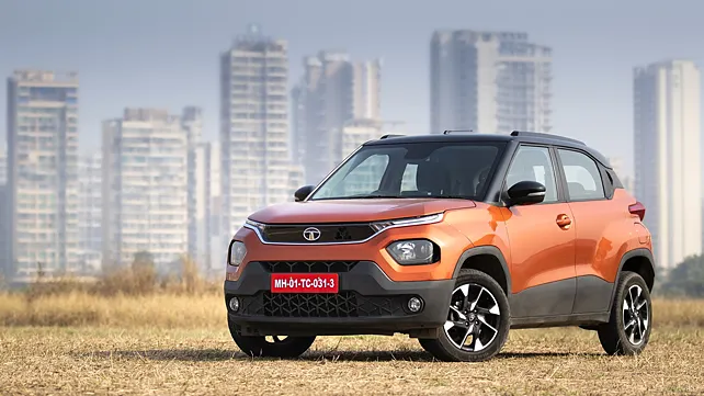 Tata Punch CNG and petrol variants waiting period revealed Tata Punch CNG and petrol variants waiting period revealed