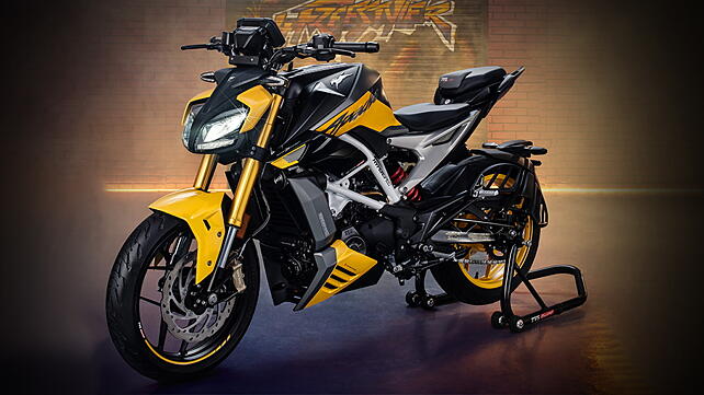 TVS Apache RTR 310 Left Front Three Quarter