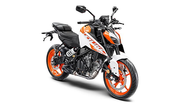 2024 KTM 250 Duke available in two new colours