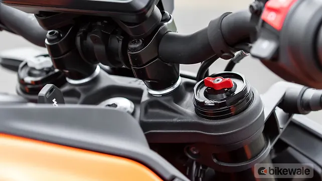 KTM 390 Duke Front Suspension Preload Adjuster KTM 390 Duke Front Suspension Preload Adjuster