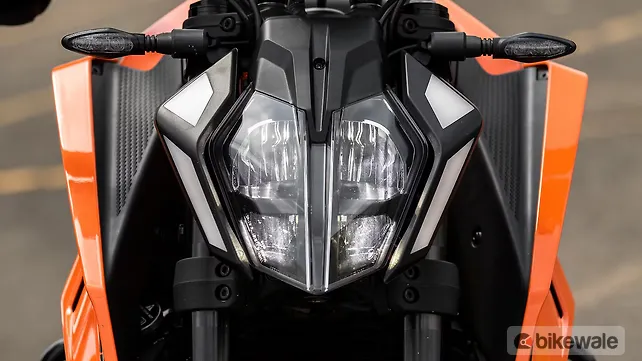 KTM 390 Duke Head Light KTM 390 Duke Head Light