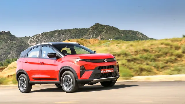 Tata Nexon Right Front Three Quarter