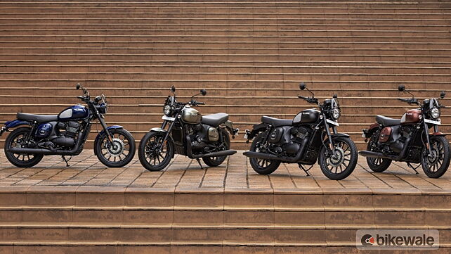 Jawa 42 Dual Tone and New Yezdi Roadster launched in India