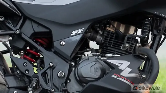 Hero Xtreme 160R 4V Engine From Right