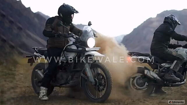 Royal Enfield Himalayan 452 Right Front Three Quarter