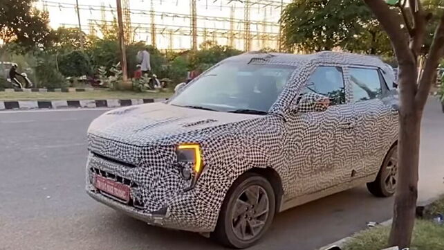 Mahindra XUV300 facelift spied testing again; reveals new details
