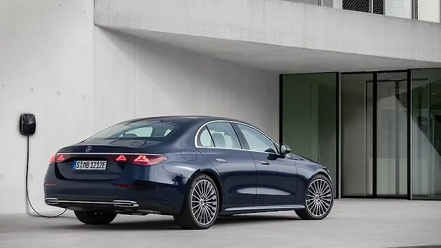 Mercedes-Benz New E-Class Left Rear Three Quarter Exterior Left Rear Three Quarter