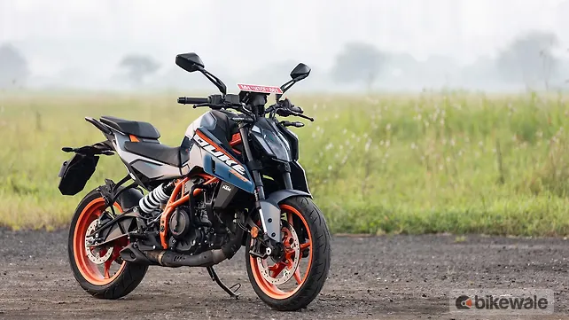KTM 390 Duke Right Front Three Quarter