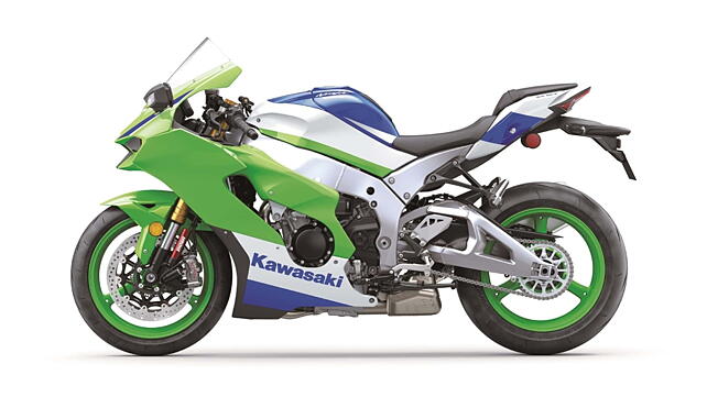 Kawasaki Ninja ZX-10R Left Side View