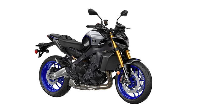 Yamaha MT-09 Right Side View