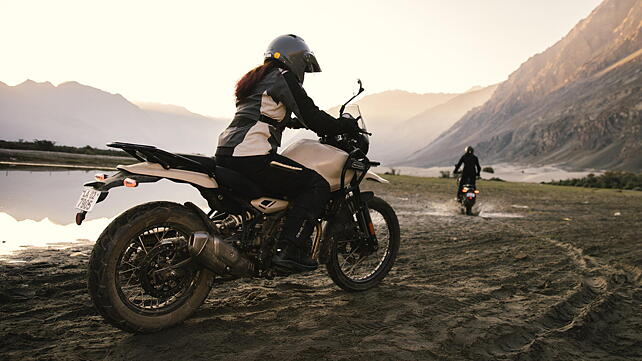 Royal Enfield Himalayan 450 Right Side View