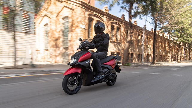 Yamaha Ray ZR 125 Left Side View