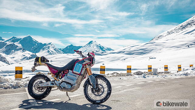 Royal Enfield Himalayan Electric Right Side View