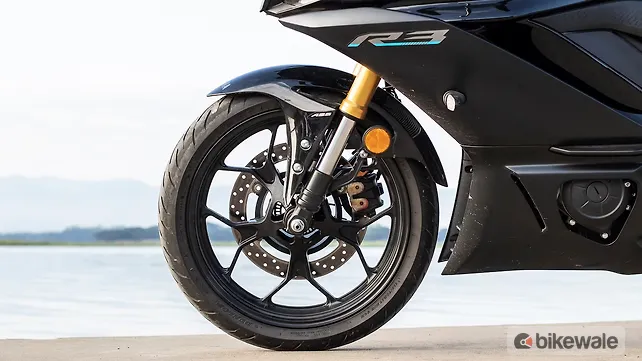yamaha r3 front wheel