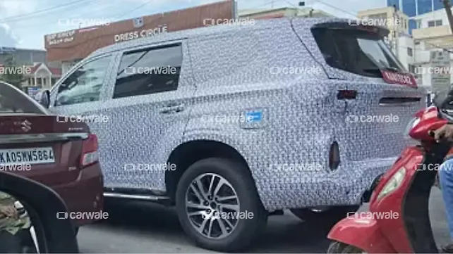 Exclusive! MG Gloster facelift spied testing for the first time in India Exclusive! MG Gloster facelift spied testing for the first time in India