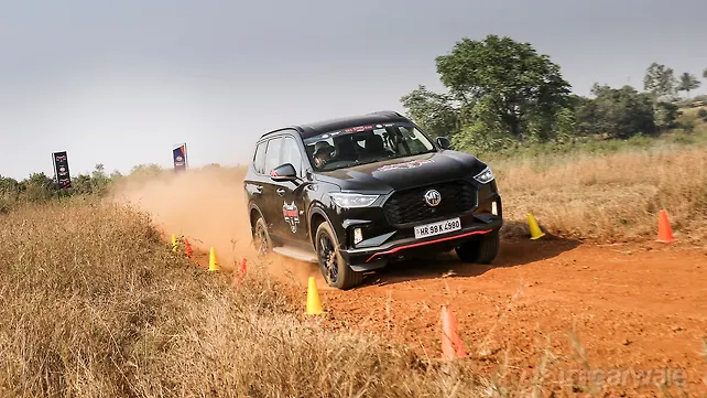 MG Gloster Right Front Three Quarter MG Gloster Right Front Three Quarter