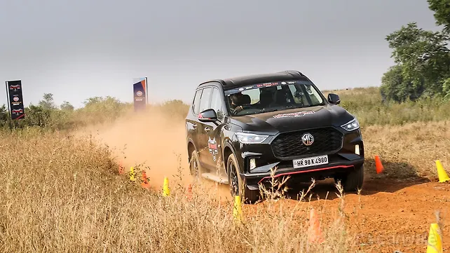 MG Gloster Right Front Three Quarter MG Gloster Right Front Three Quarter