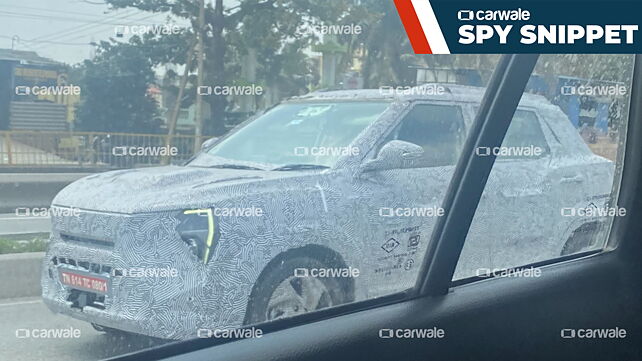 Mahindra XUV300 facelift nears launch; test mule spied