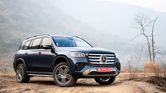 Mercedes-Benz GLS Right Front Three Quarter