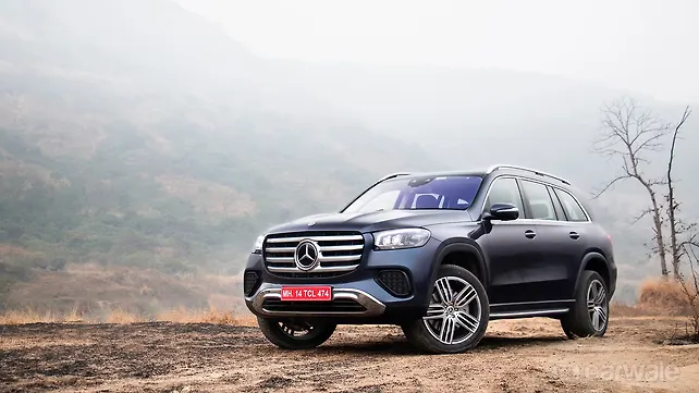 Mercedes-Benz GLS Right Front Three Quarter