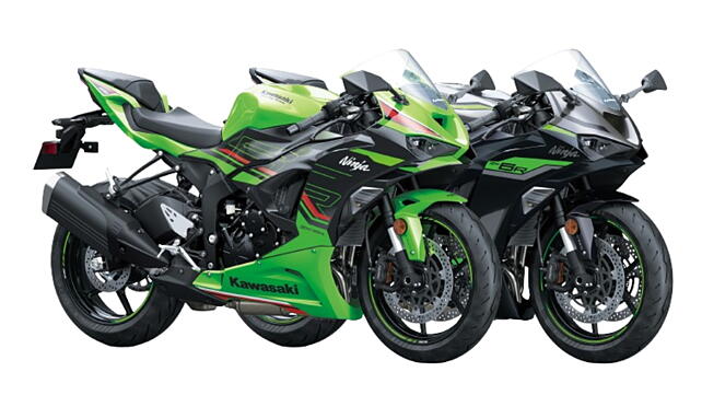 Kawasaki Ninja ZX-6R Right Front Three Quarter