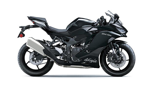 Kawasaki Ninja ZX-4R Right Side View