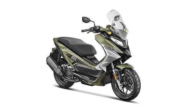 Hero Xoom 160 Right Front Three Quarter Hero Xoom 160 Right Front Three Quarter