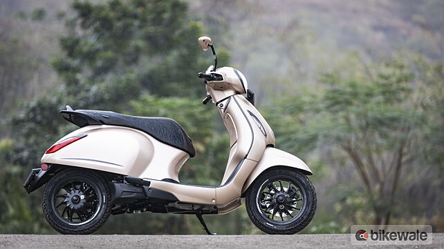 2024 Bajaj Chetak electric scooter: First Ride Review - BikeWale