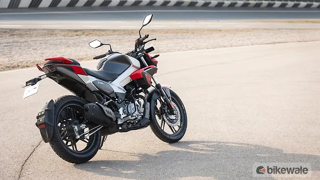 Hero Xtreme 125R Right Rear Three Quarter