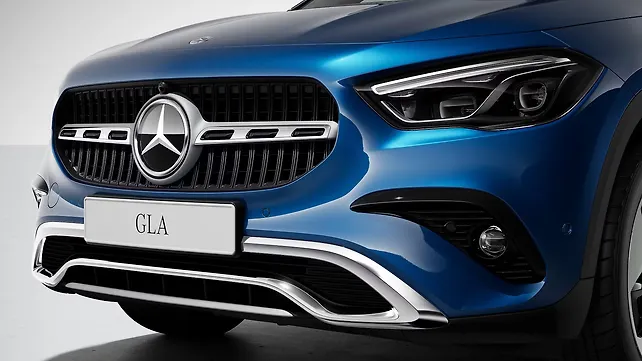 Mercedes-Benz GLA facelift Grille Mercedes-Benz GLA facelift Grille