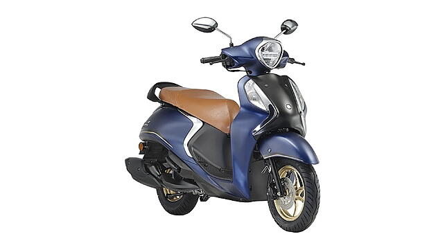 Yamaha Fascino 125 Right Side View