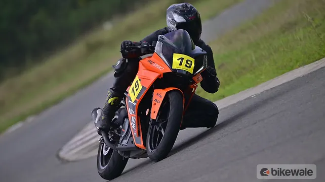 KTM RC 390 Right Side View