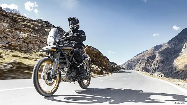 Royal Enfield Himalayan 450 Left Front Three Quarter