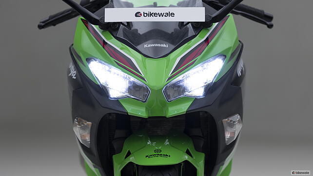 Kawasaki Ninja 400 Head Light