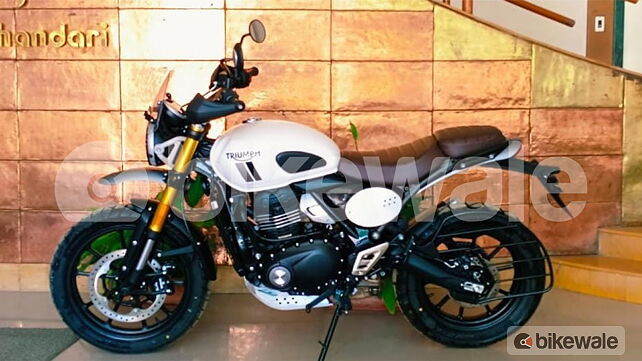 Triumph dealership offering custom colours for Speed 400, Scrambler 400X